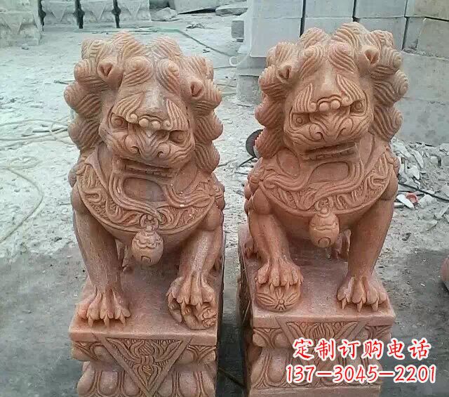 广西晚霞红传统狮子石雕