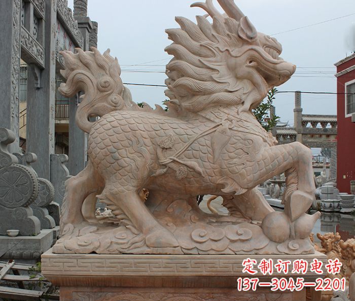 广西晚霞红古代神兽麒麟石雕