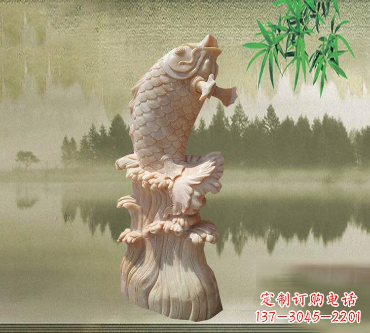 广西晚霞红鲤鱼石雕