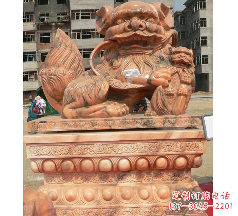 广西晚霞红南方石狮子