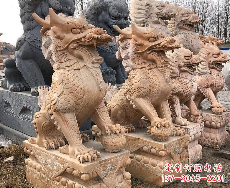 广西晚霞红麒麟石雕 (2)