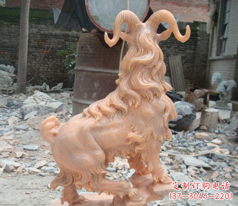 广西晚霞红山羊石雕