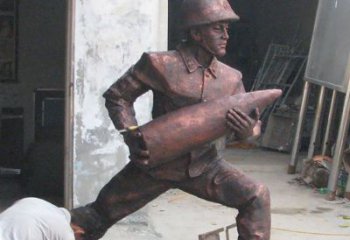 广西铜雕炮弹战士，象征勇气和决心