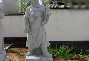 广西青石曹国舅八仙雕塑：神秘的千古经典