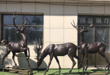 广西群鹿铜雕塑，艺术精雕细琢