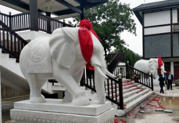 广西迎接观音祝福的精美大象观音栏杆