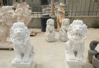 广西传承欧式历史的狮子雕塑