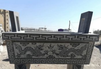 广西寺庙墓地祭祀四足方鼎，青石仿古石雕香炉