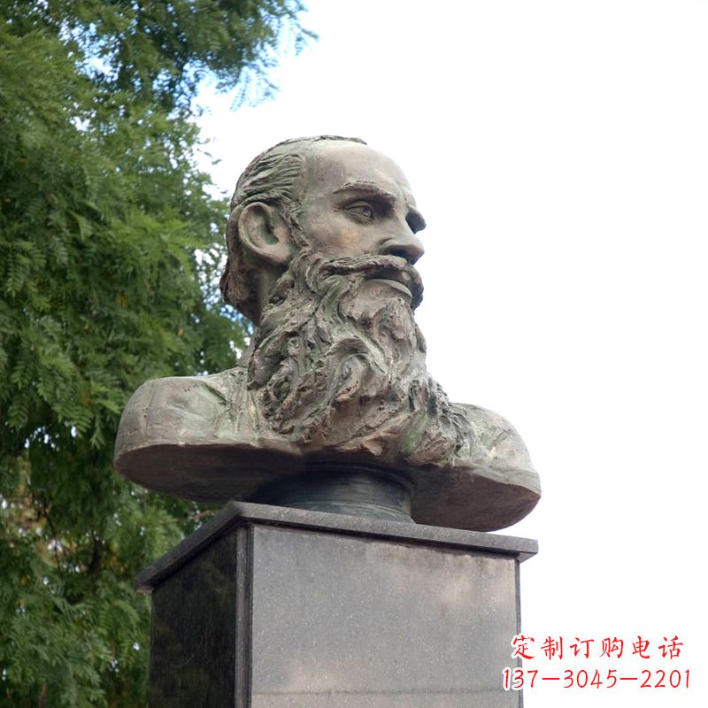 广西西方名人俄国现实主义作家托尔斯泰胸像雕塑摆件