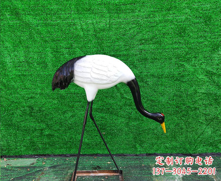 广西仙鹤头雕塑