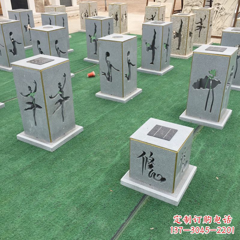 广西现代镂花石灯