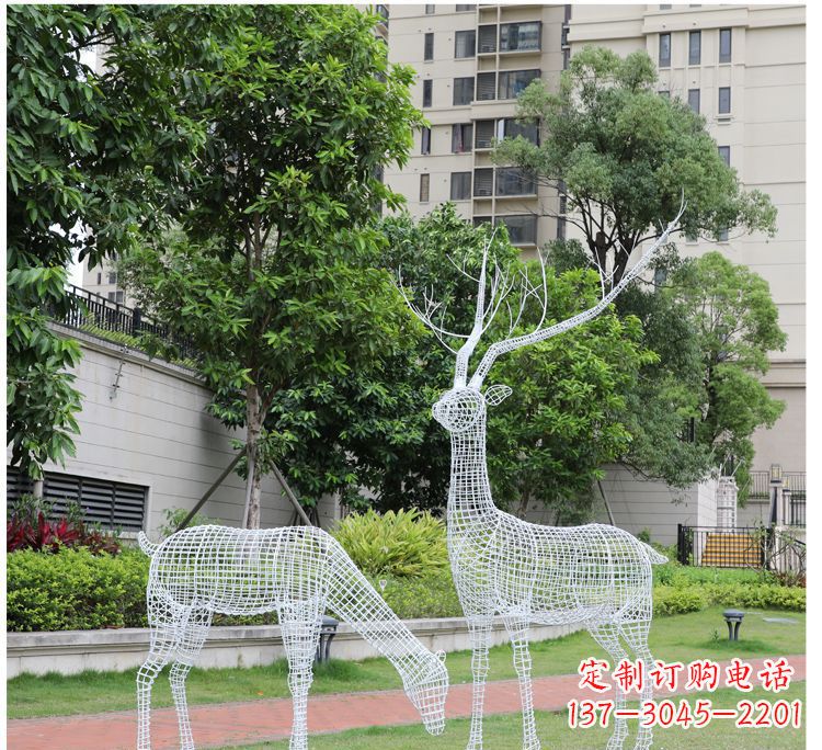 广西小区不锈钢镂空梅花鹿鹿雕塑