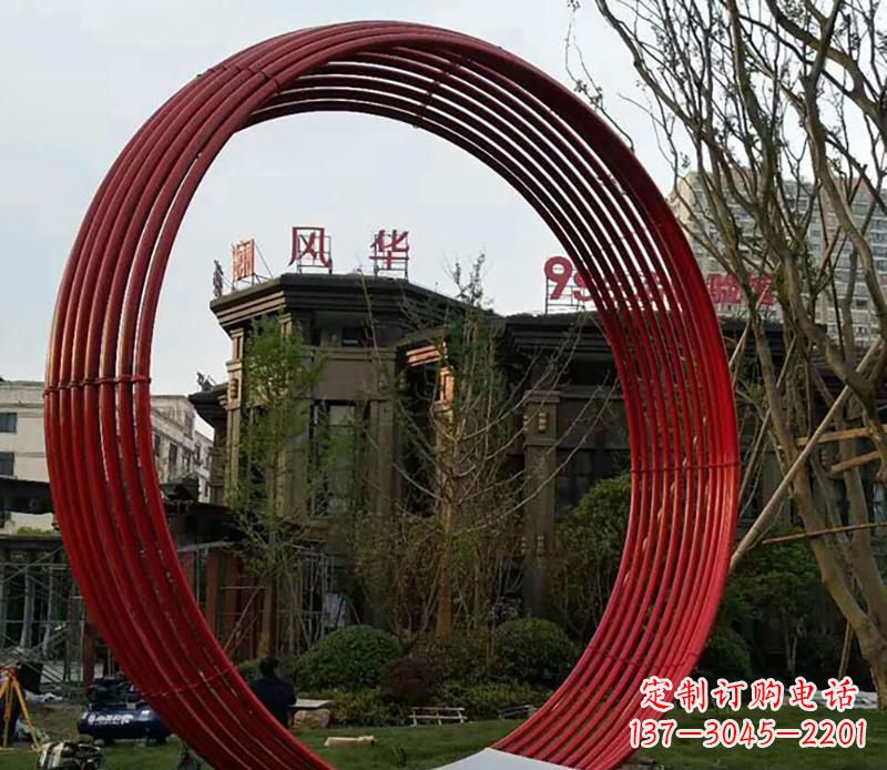 广西小区不锈钢圆环景观雕塑