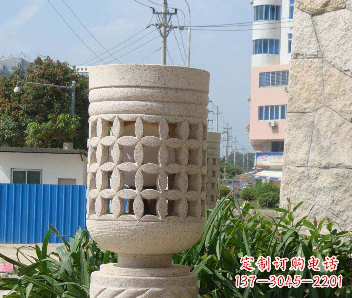 广西小区景观镂空石灯石雕