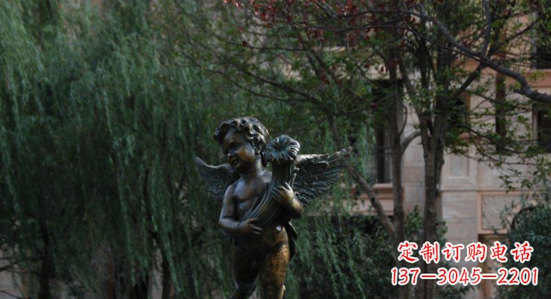 广西小区欧式小男孩人物铜雕