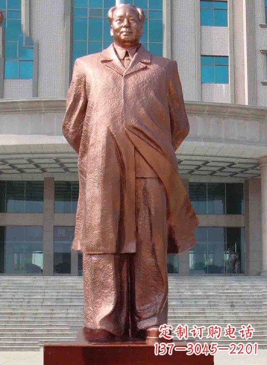 广西校园毛主席铜像