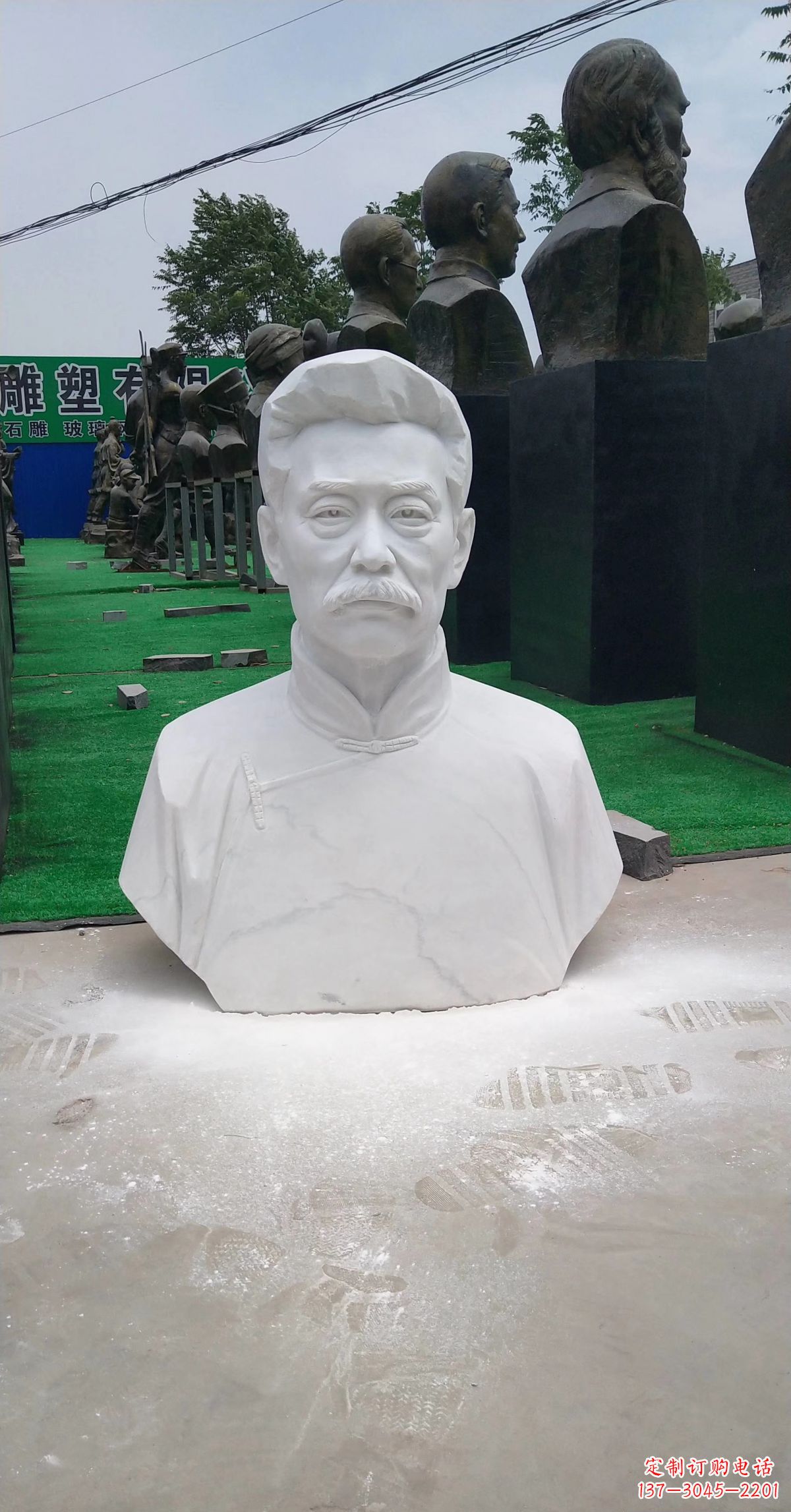 广西校园名人汉白玉鲁迅头像