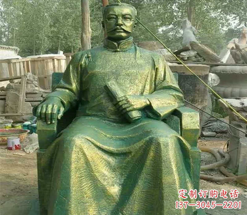 广西校园名人李大钊铜雕