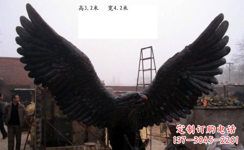 广西雄鹰展翅老鹰铜雕