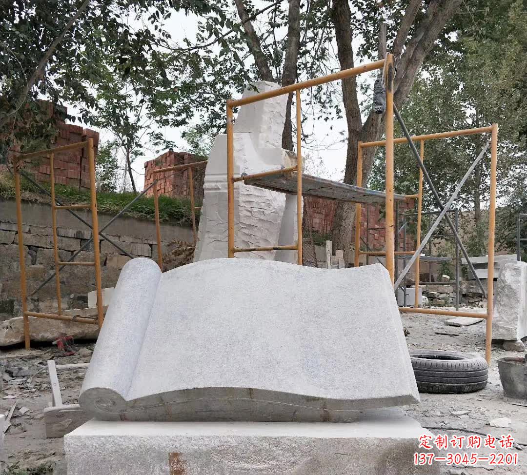 广西学校无字书籍石雕
