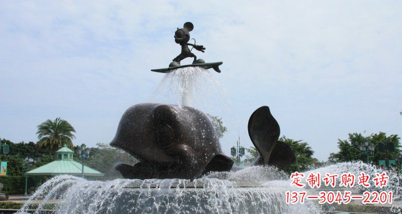 广西游乐园鲸鱼喷泉和米老鼠景观铜雕