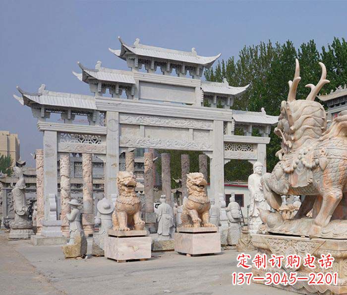 广西园林仿古三门牌坊石雕