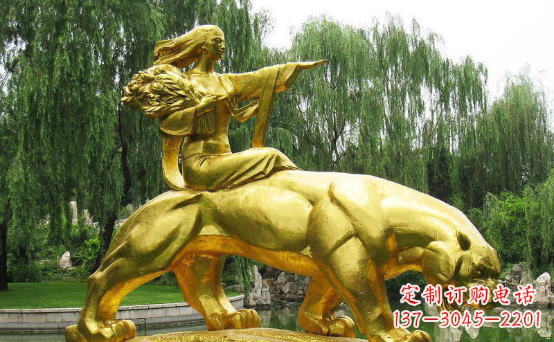 广西园林骑老虎的美女人物鎏金景观铜雕
