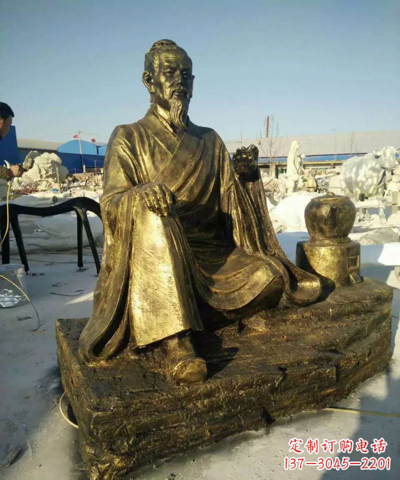 广西张仲景人物铜雕