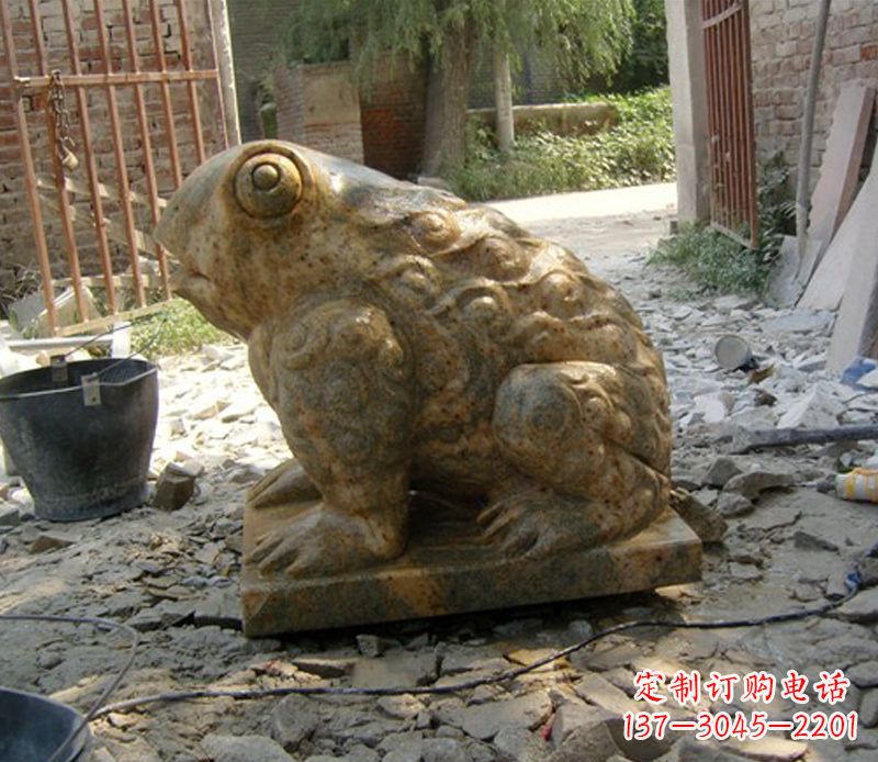 广西招财青蛙石雕