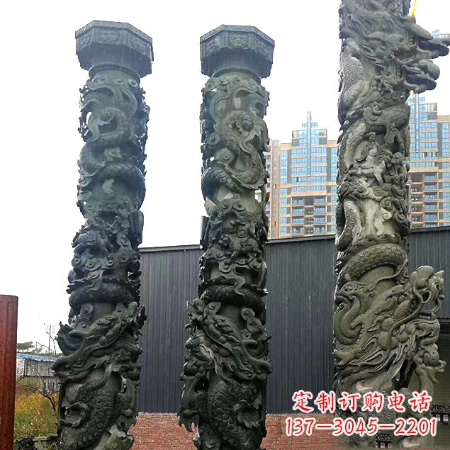 广西中国盘龙柱