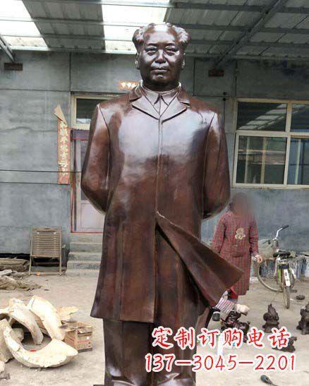 广西中国伟人毛泽东铜像
