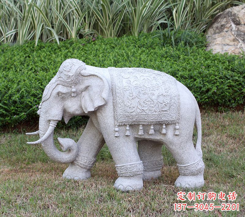 广西中式石雕大象