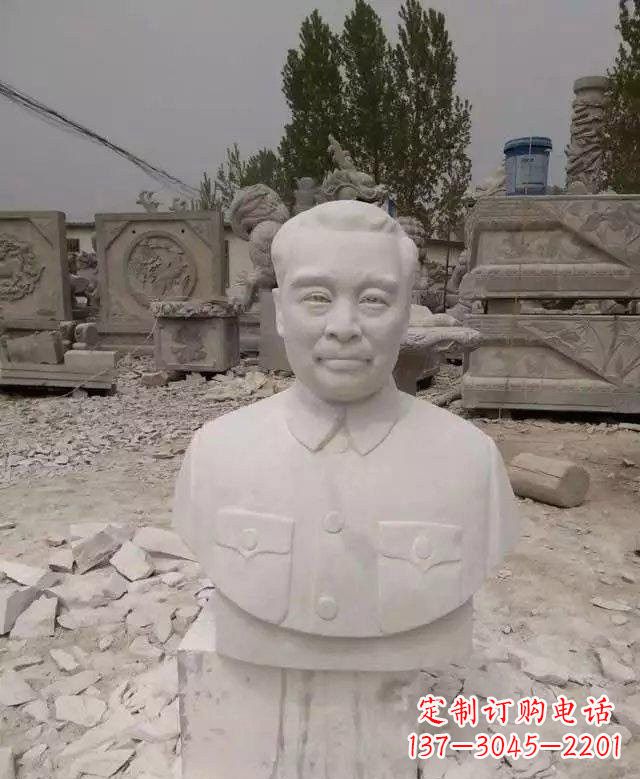 广西周恩来头像石雕