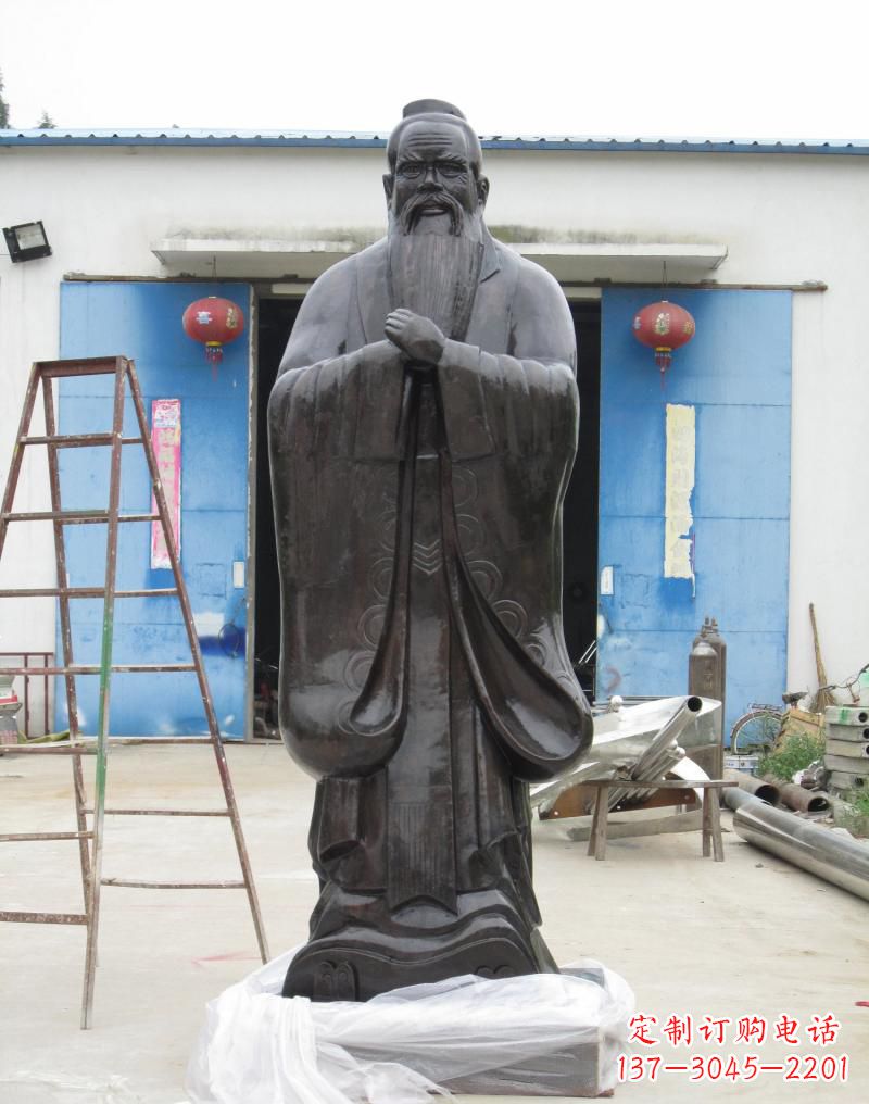 广西铸铜孔子摆件