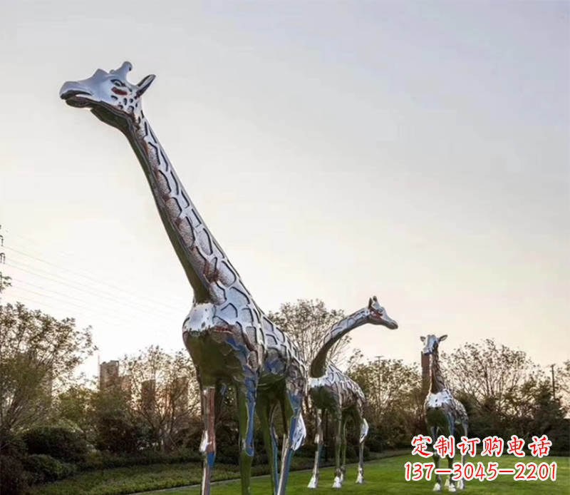 广西不锈钢长颈鹿雕塑
