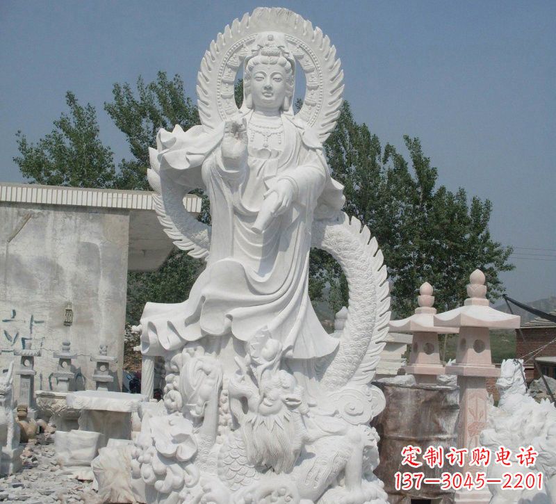 广西宗教庙宇乘龙观音石雕