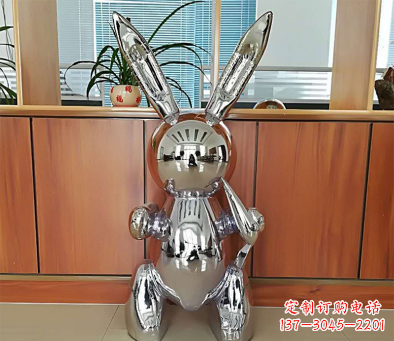 广西兔子雕塑摆件